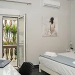 Lägenhet Chrispa's House Beachfront Bliss & Stunning Views 50m From The Rethymno