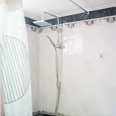 Chrispa's House Beachfront Bliss & Stunning Views * Réthymnon