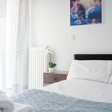 Chrispa's House Beachfront Bliss & Stunning Views 50m From The Appartement *