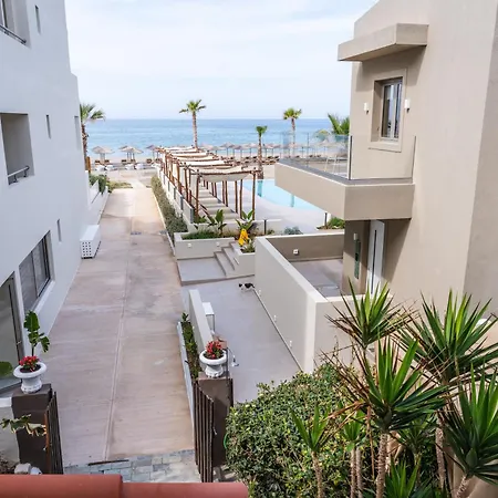 Chrispa's House Beachfront Bliss & Stunning Views 50m From The Rethymno