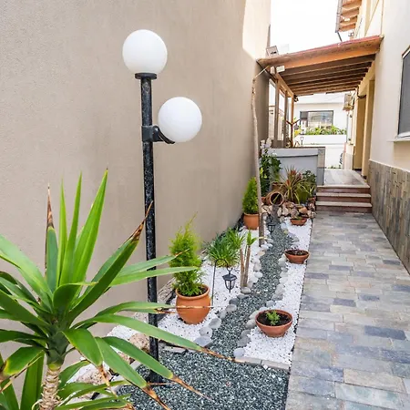 Chrispa's House Beachfront Bliss & Stunning Views 50m From The Appartement Réthymnon