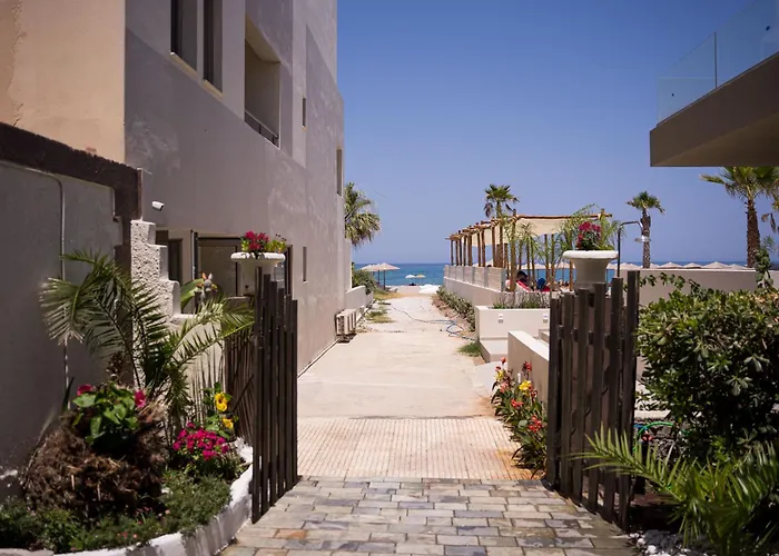 Chrispa's House Beachfront Bliss & Stunning Views Апартаменты Ретимно